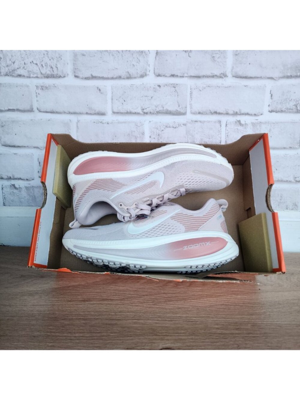 Nike ZoomX Womens Road Running Shoes Pink White Sz 8 Sneaker Athletic HM6804-605 - Picture 9 of 15
